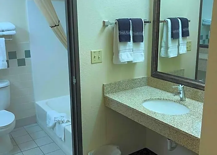 Americinn By Wyndham Hotel 3*