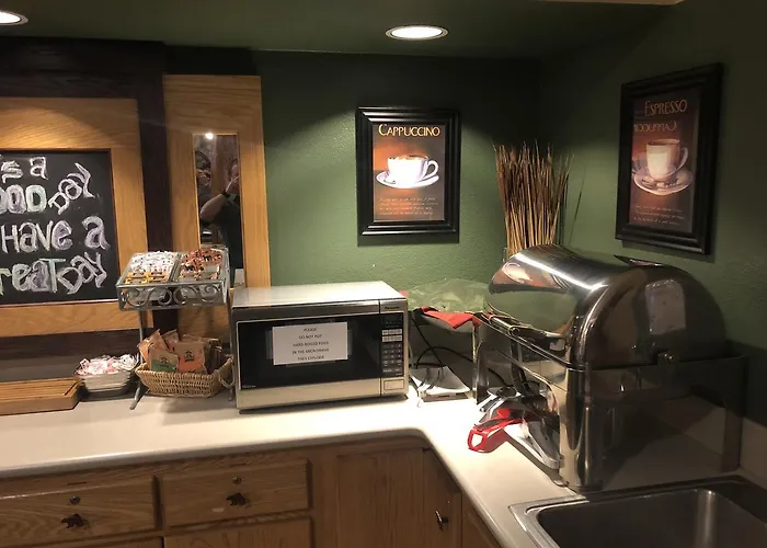 Americinn By Wyndham Hotel 3*